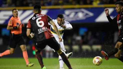 Boca sigue a la caza de River.