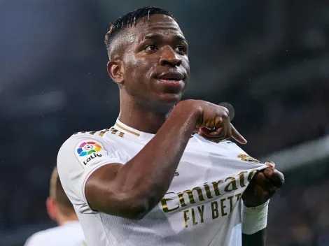 A pura samba: Vinicius le quita récord a Lionel Messi