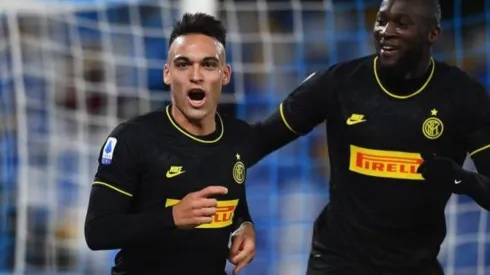 Inter pide tres jugadores al Barcelona para vender a Martínez.