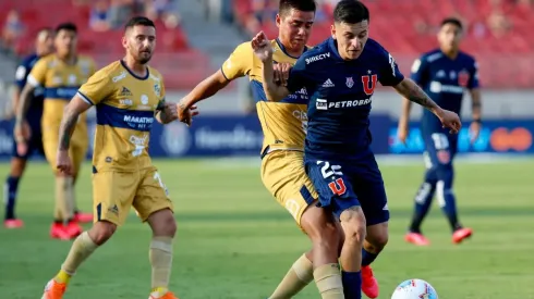 Universidad de Chile ante Everton en el Estadio Nacional.