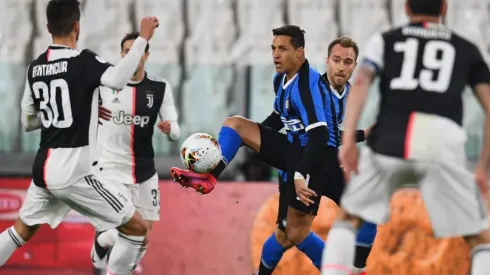 Alexis jugó solo los minutos finales del partido