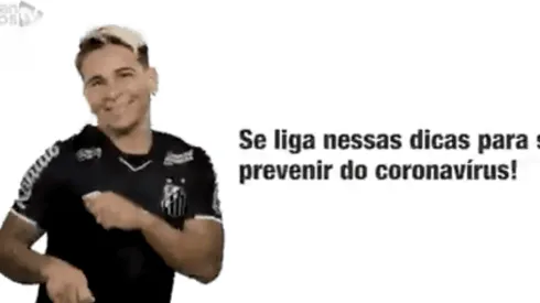 Soteldo enseña a lavarse las manos