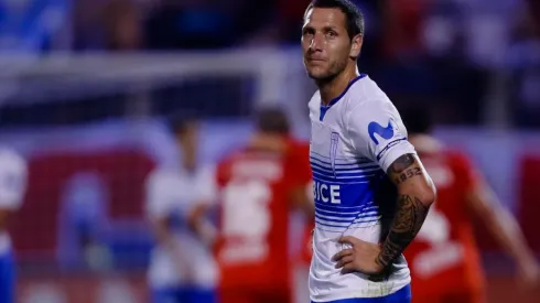 A Luli no le gustaron los dardos que recibió el bicampeón chileno.