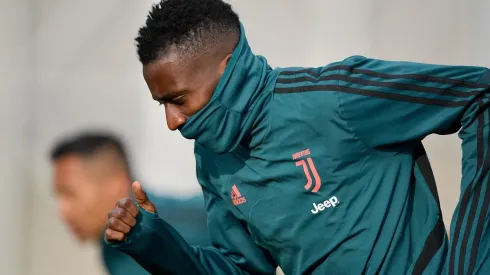 El zurdo tiene coronavirus