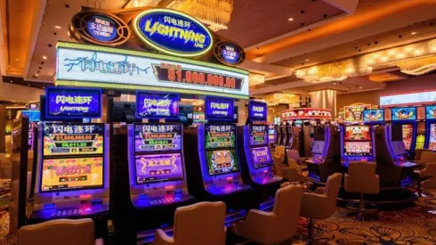 Ante el cierre de los casinos físicos, los casinos online asoman como alternativa.