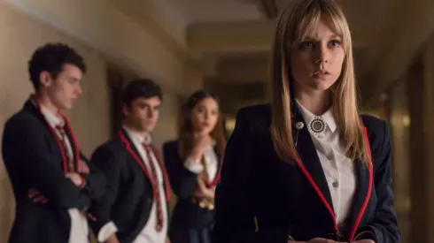 Élite tiene 8 capítulos por temporada.