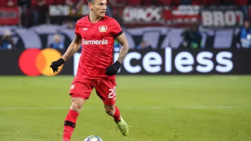 La renovación de Aránguiz con Leverkusen se complican por el coronavirus.