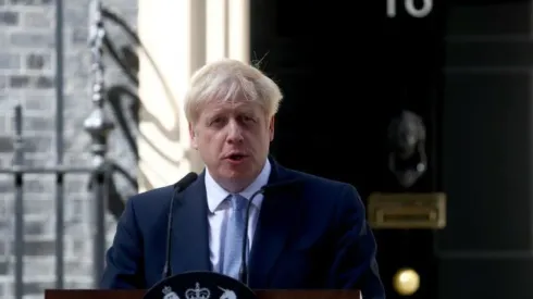Boris Johnson anunció la cuarentena obligatoria en el Reino Unido.