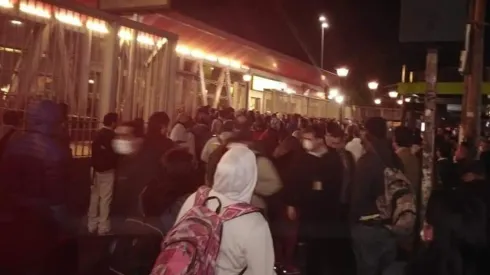 Pudahuel y Plaza de Puente Alto fueron los más aglomerados pese al llamado a cuarentena