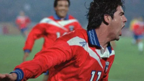 Marcelo Salas gritando su gol ante Uruguay en las clasificatorias para Francia 1998