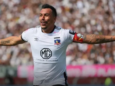 Paredes se une a la campaña impulsada por Vidal y Medel en apoyo a la Cruz Roja