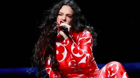 Rosalía sorprendió a todos al revelar su nuevo look