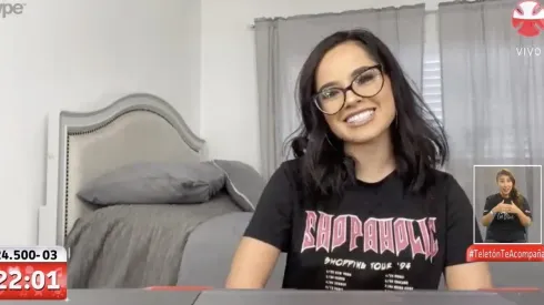 Becky G envía apoyo a la Teletón