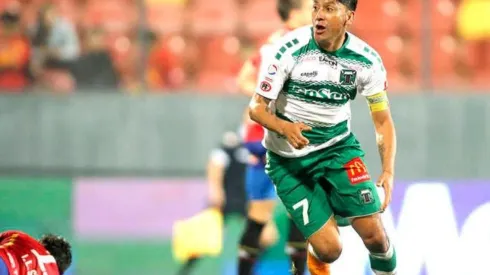 Cristián Canio marcándole un gol a Unión Española