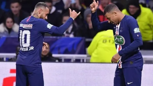 Neymar y Mbappé aceptaron rebajar sus salarios.