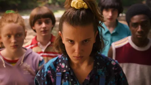 Millie Bobby Brown se mantiene en cuarentena, mientras las grabaciones de "Stranger Things" se mantiene suspendidas.