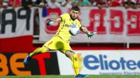 Paulo Garcés es prenda de garantía en el arco de Curicó Unido