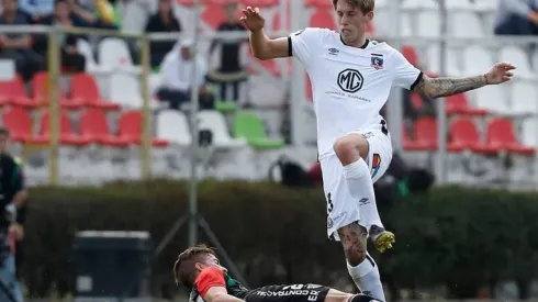 Iván Rossi jugando por Colo Colo ante Palestino