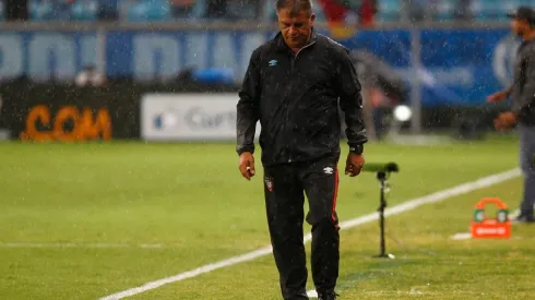 Claudio Borghi en la banca de LDU