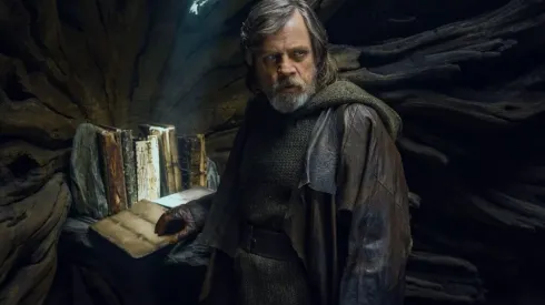 Mark Hamill es un activo usuario de las redes sociales, va incluso más allá de compartir con los fans de "Star Wars".