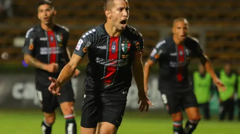 Presidente de Palestino afirmó que no será problema jugar a mitad de semana.