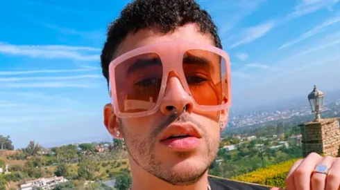 Bad Bunny bromeó con el estado de su pelo durante la cuarentena