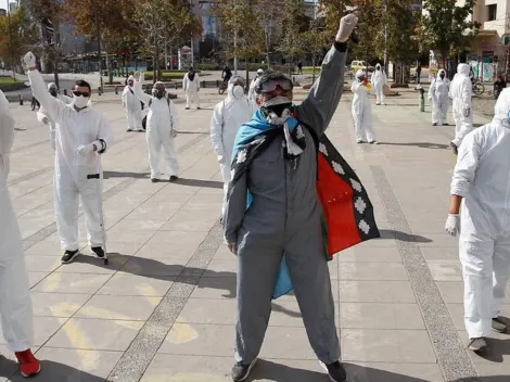 Protesta con distanciamiento social se realizó hoy en Plaza Italia