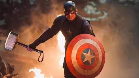 El día en que Chris Evans dejó de ser el "Capitán América", está entre los nuevos clips de "Avengers".
