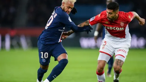 Guillermo Maripán ante Neymar