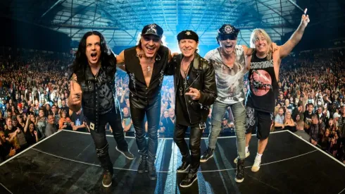 El disco anterior de Scorpions fue "Return to Forever" y ya cuenta cinco años de existencia.