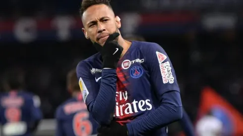 Neymar está forzando su salida del equipo parisino.