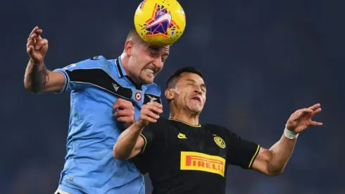 Alexis puede seguir en Italia