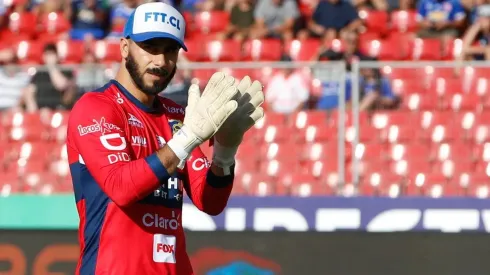 Johnny Herrera le prestó ropa a las autoridades por las medidas contra el coronavirs