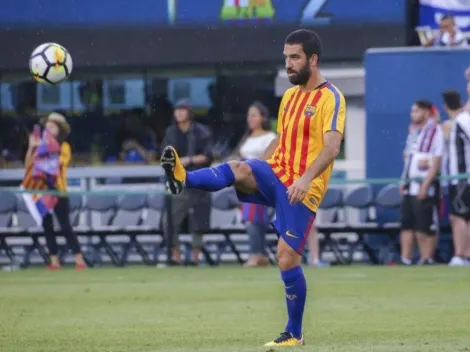 Arda Turan barre con Ernesto Valverde por su salida de Barcelona