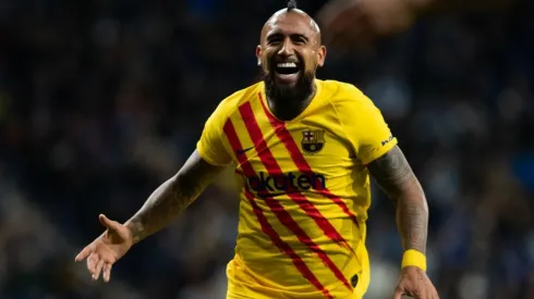 Vidal es destacado por leyenda del Liverpool
