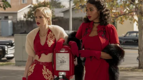 Samara Weaving y Laura Harrier protagonizan "Hollywood".