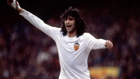 Mario Kempes en su época dorada en el Valencia