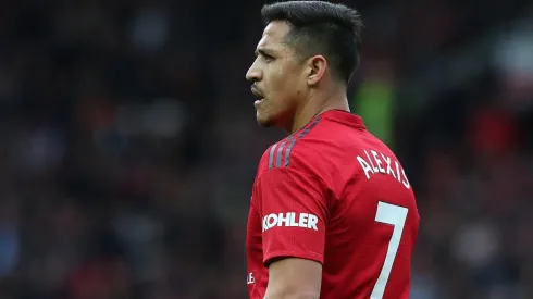 Alexis Sánchez con la camiseta del Manchester United