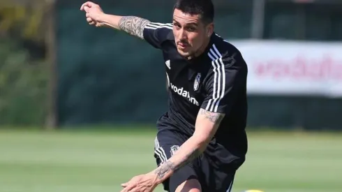 Enzo Roco entrenando en Besiktas