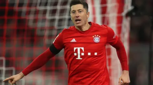 CR7 y Messi fuera de los cinco mejores delanteros del mundo