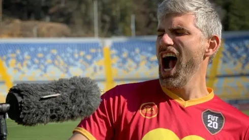 Manuel de Tezanos le responde a bots de Instagram