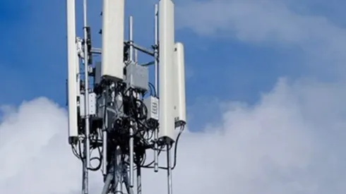 Acusan que atentados contra antenas 5G tienen directa relación con teorías conspirativas