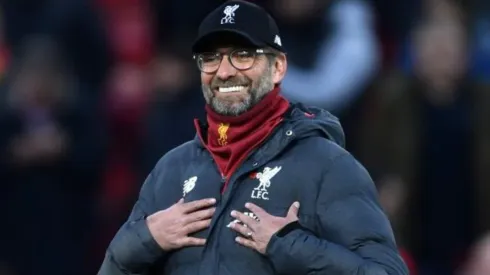 Jürgen Klopp en la banca de Liverpool