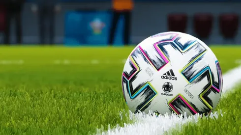 Balón oficial de la Euro 2020 en PES 2020