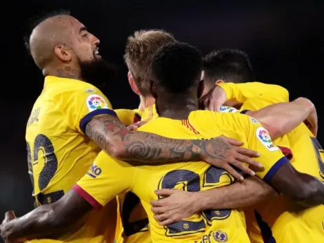 ¿Vuelve el 23? Posible salida de Umtiti al Inter libera camiseta a Vidal