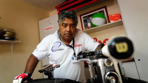 Exequiel Carvajal, conocido como Yogurt de Mora, fue internado por problemas respiratorios