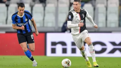 Cristiano Ronaldo luce radical cambio de look en sus redes sociales