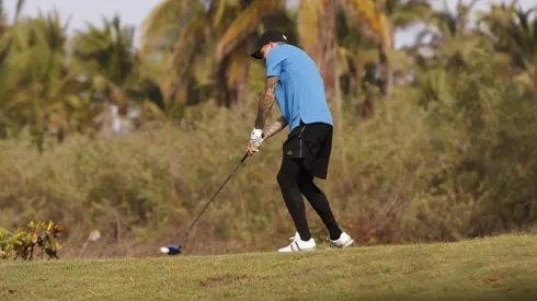 Nico Castillo se fue a jugar golf.