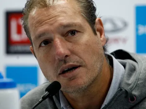 Universidad Católica aclara polémica tras supuesto plan de Buljubasich para impedir que clubes se puedan reforzar