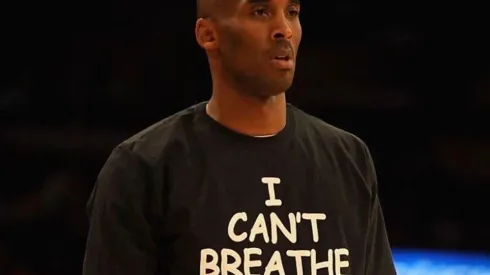 Vanessa Bryant, esposa del fallecido Kobe Bryant, utilizó una fotografía de la ex estrella de los Lakers para pedir justicia por el asesinato de George Floyd